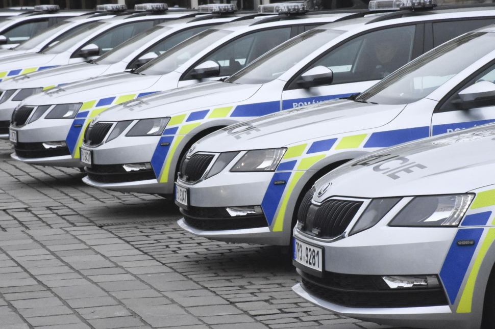 Krajští policisté mají nová auta